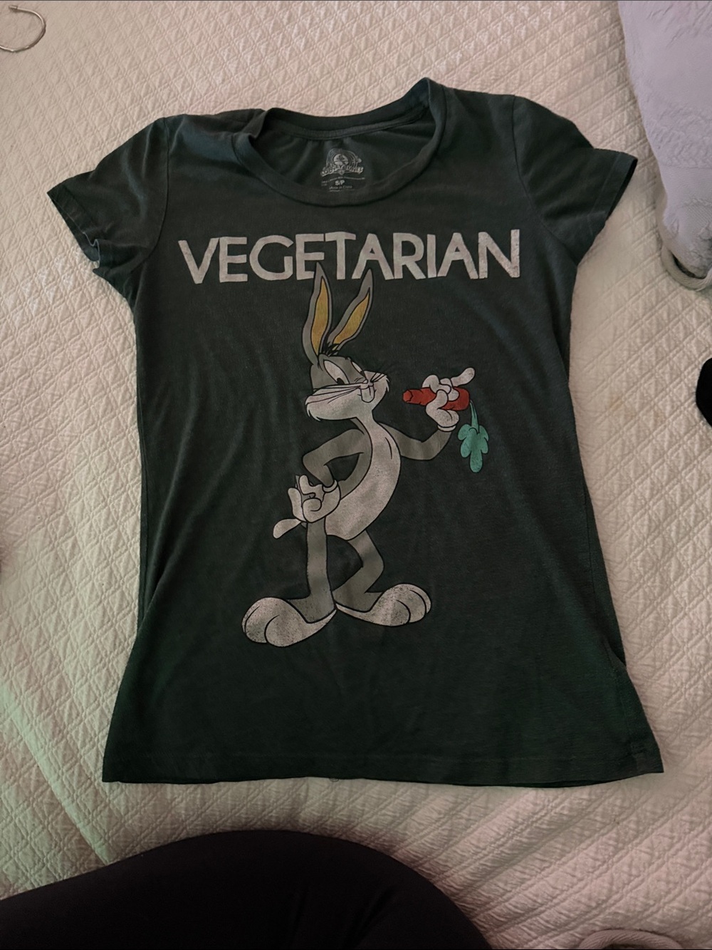 Looney tunes Forever 21 Dark Green 'Vegetarian' Bugs Bunny Graphic Tee